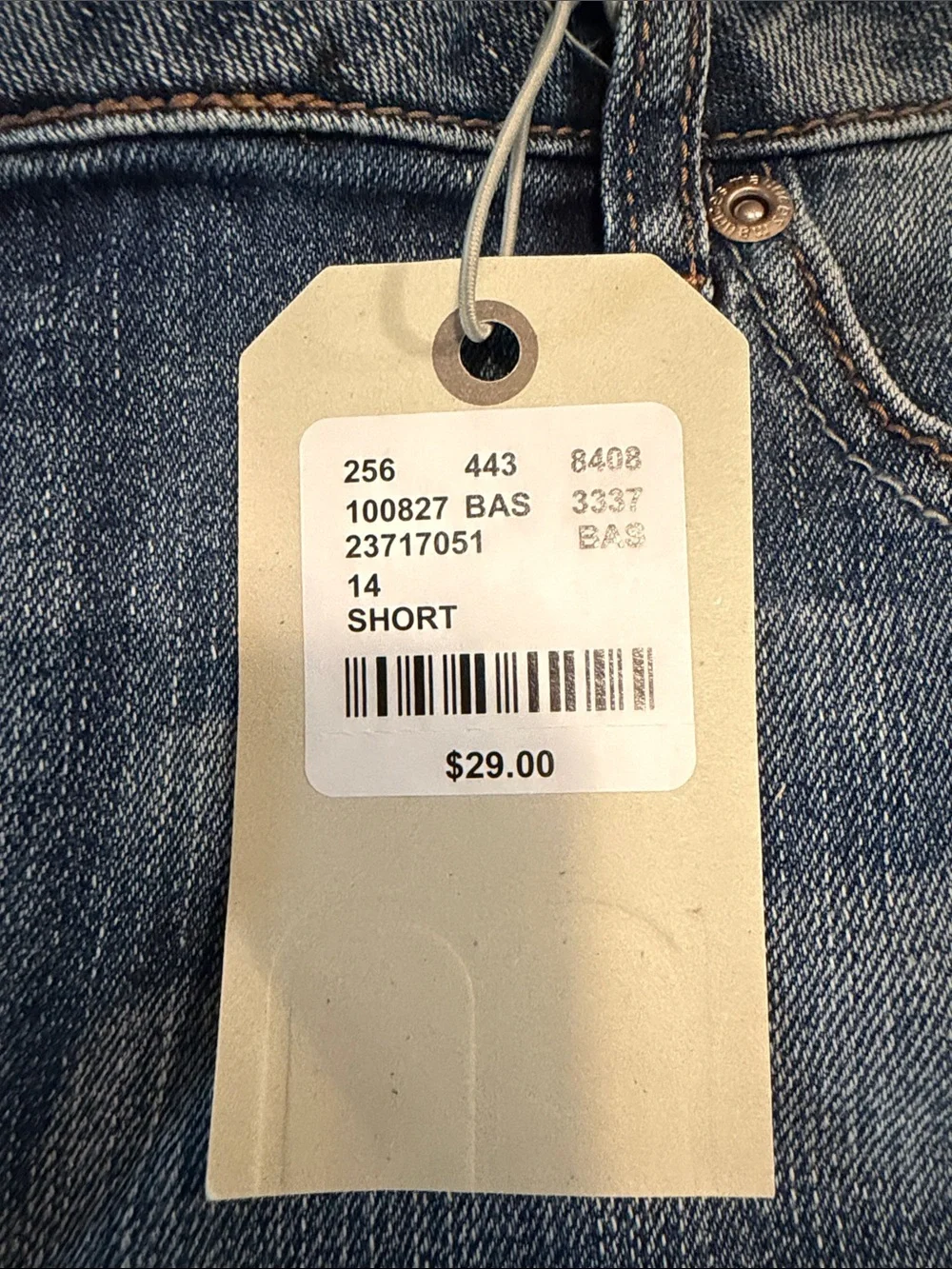 Maurices Skinny Jeans in Faded Blue Wash